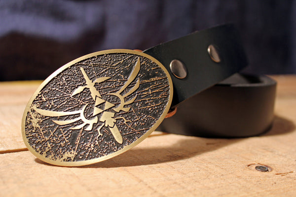 Zelda Belt Buckle RUSTIC - MasterSword & Hylian Shield – Metal
