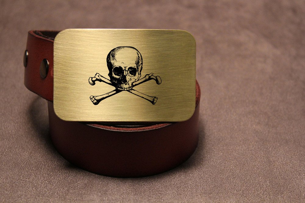 thumbnail image 2 of Pile Of Skull Heads Metal Belt Buckle – Silver Skeleton Gothic Accessory 2 of 4
